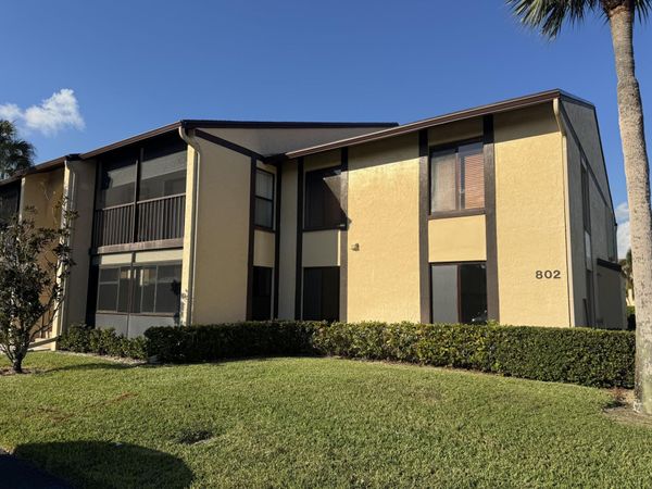 802 Sky Pine Way, Unit D1, Greenacres, FL 33415