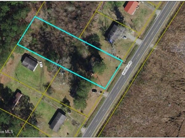 6688 Hassell Road, Robersonville, NC 27871