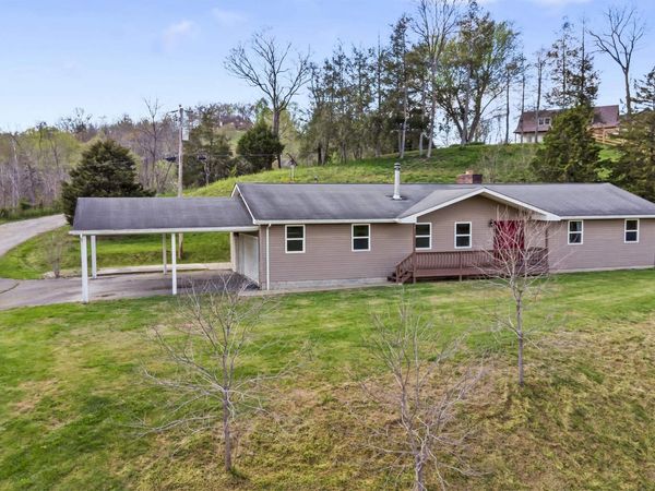 18 Oriole Lane, Catlettsburg, KY 41129