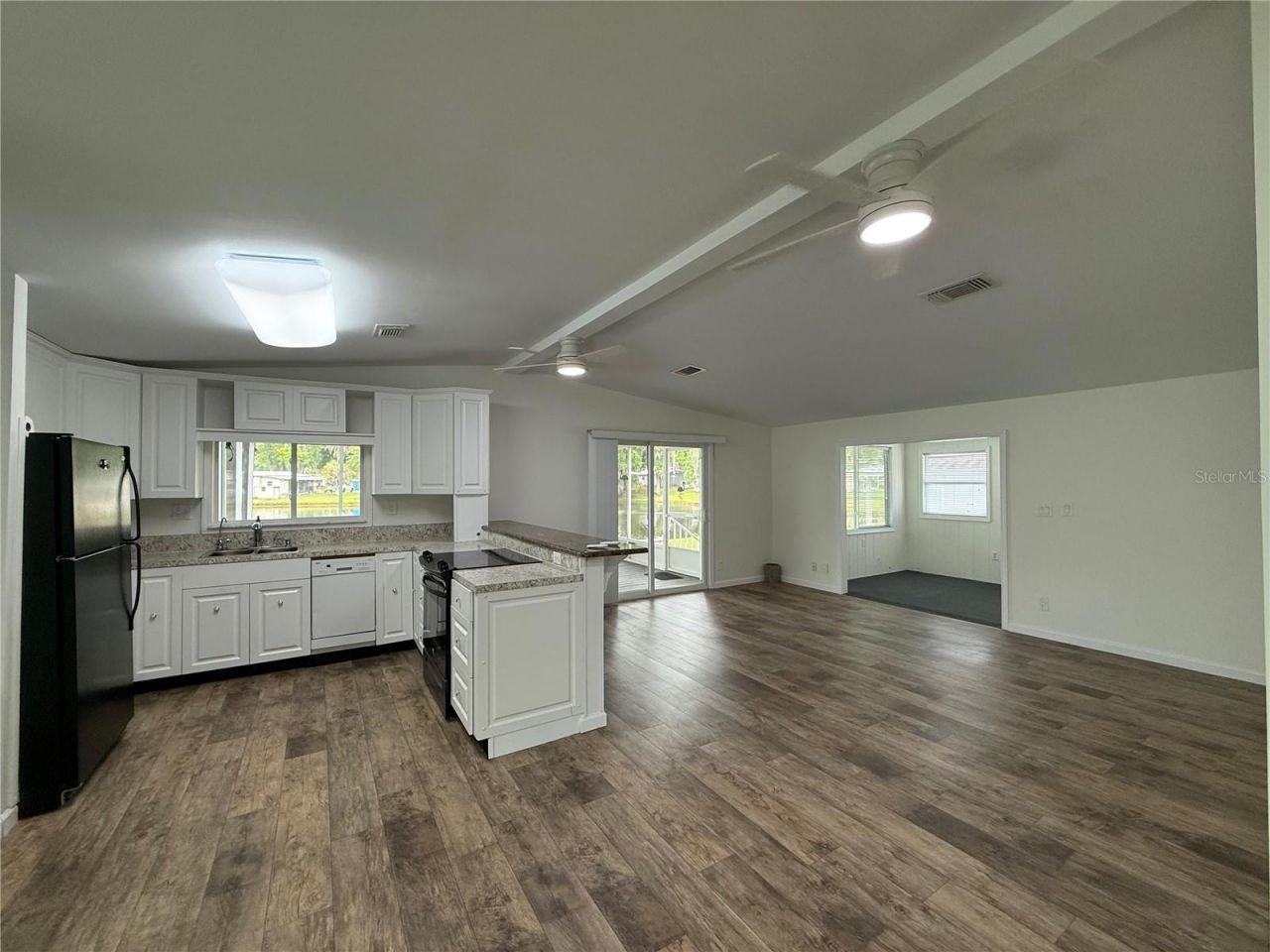 8 Robin Road, Wildwood, FL 34785 Photo