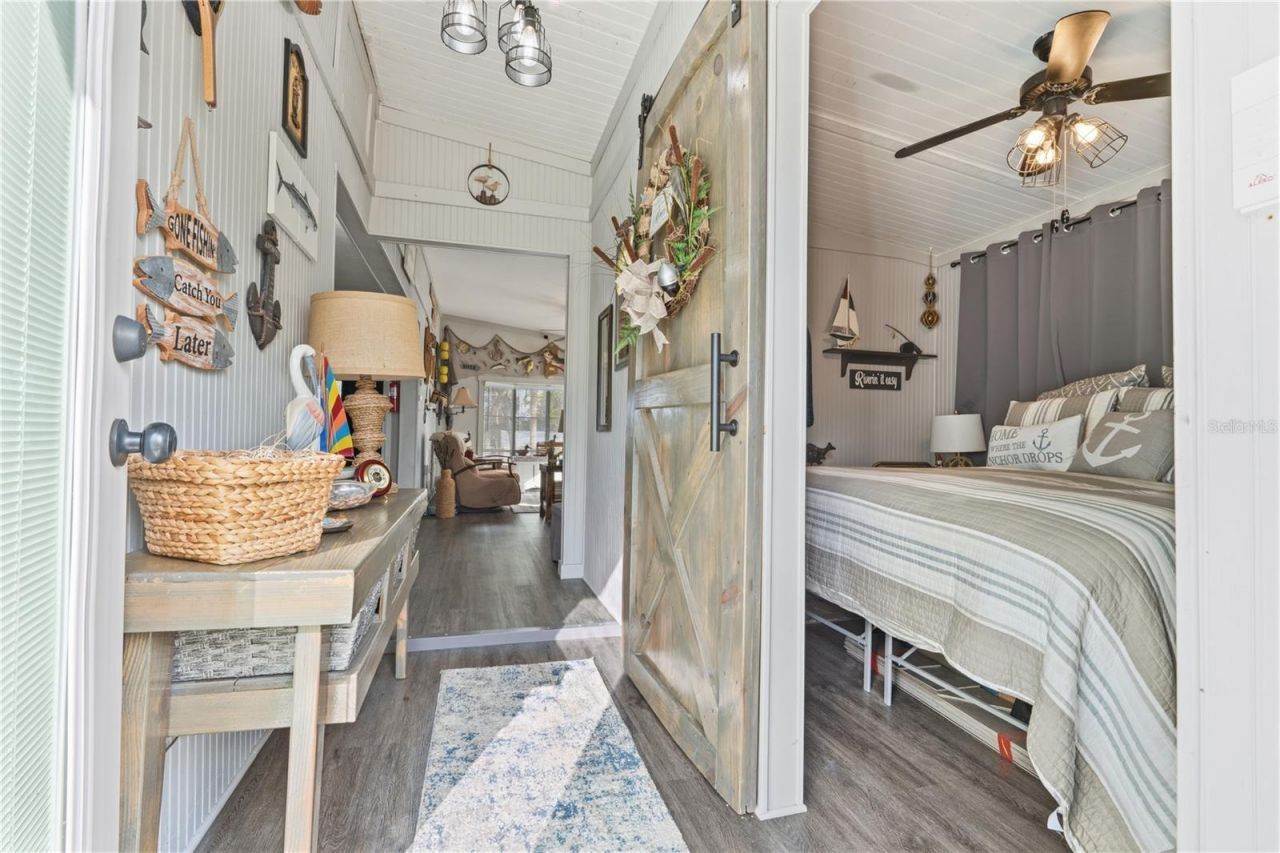 547 SE 205th Street, Suwannee, FL 32692 Photo