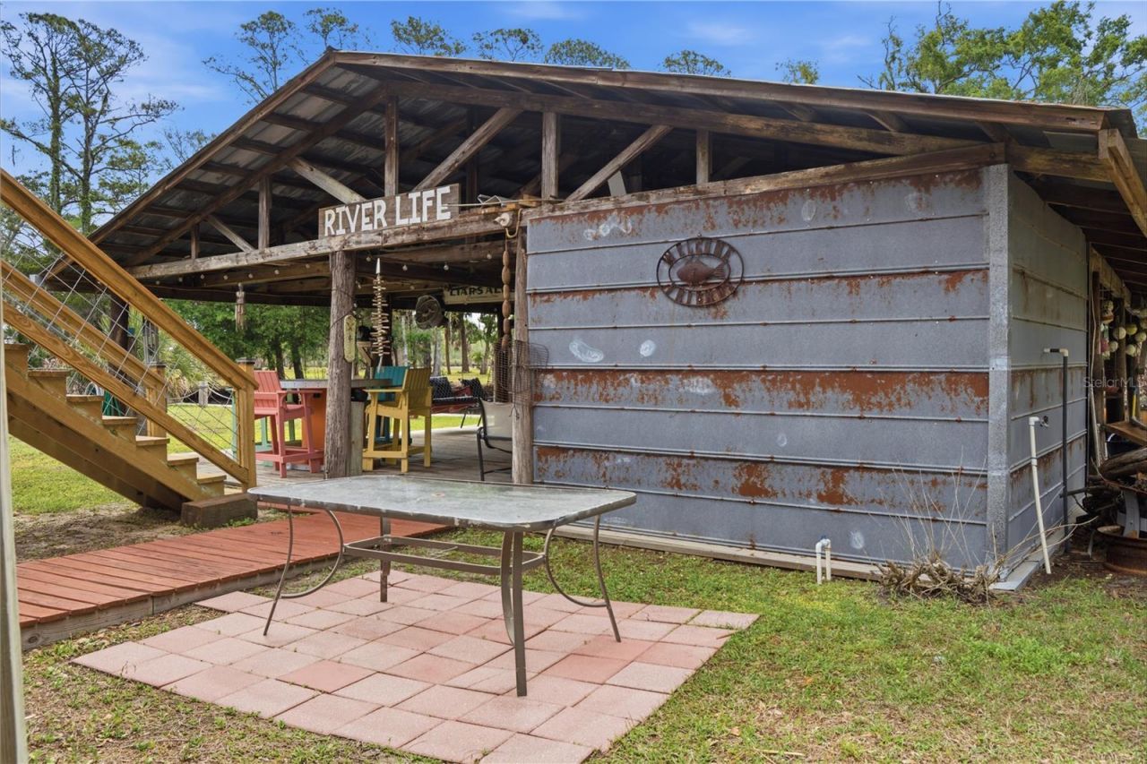 547 SE 205th Street, Suwannee, FL 32692 Photo