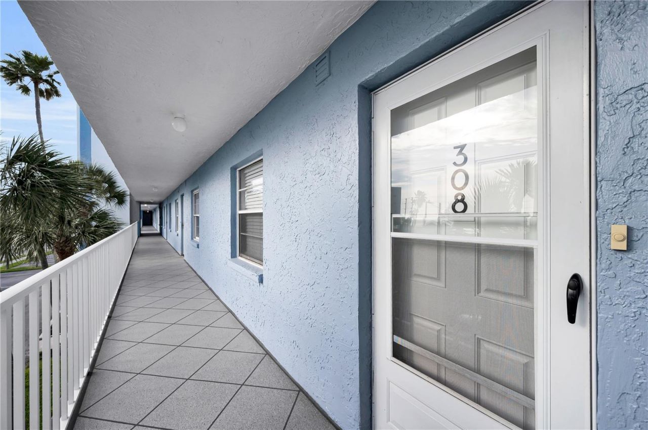 18325 Gulf Boulevard, Unit 308, Redington Shores, FL 33708 Photo