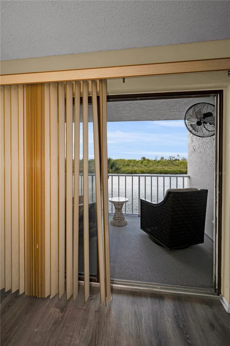 18325 Gulf Boulevard, Unit 308, Redington Shores, FL 33708 Photo