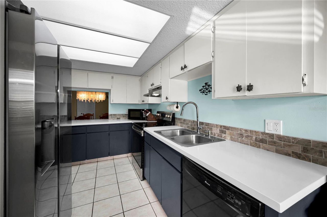 18325 Gulf Boulevard, Unit 308, Redington Shores, FL 33708 Photo