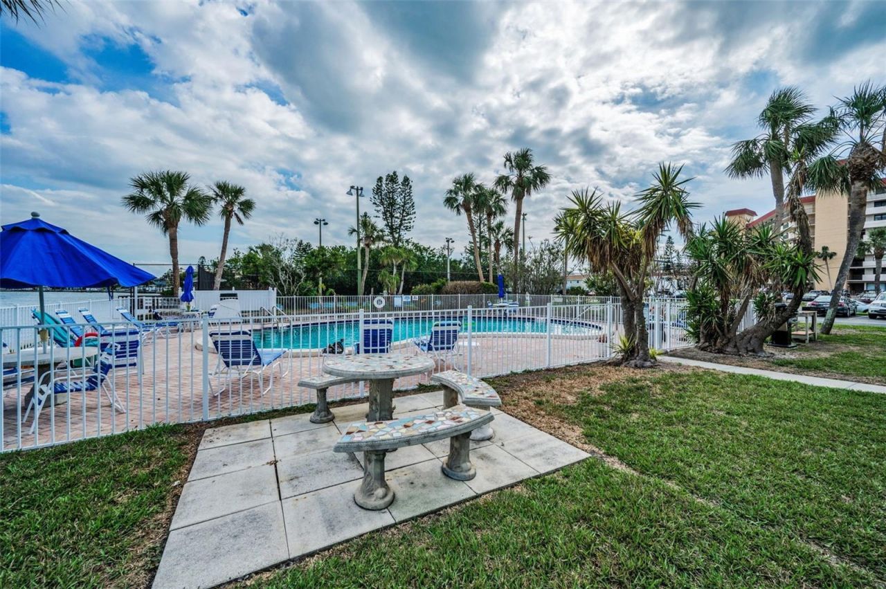 18325 Gulf Boulevard, Unit 308, Redington Shores, FL 33708 Photo