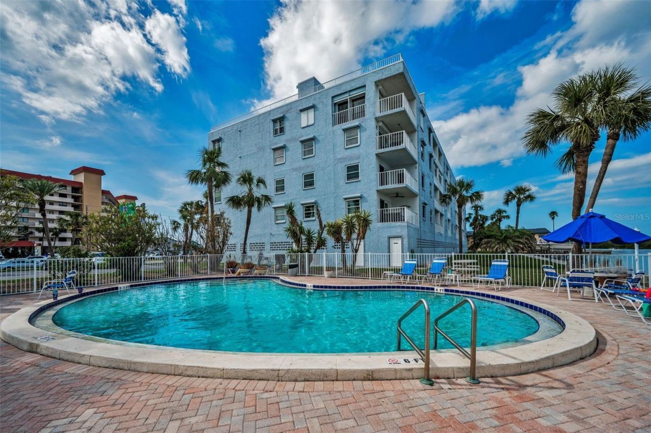 18325 Gulf Boulevard, Unit 308, Redington Shores, FL 33708 Photo