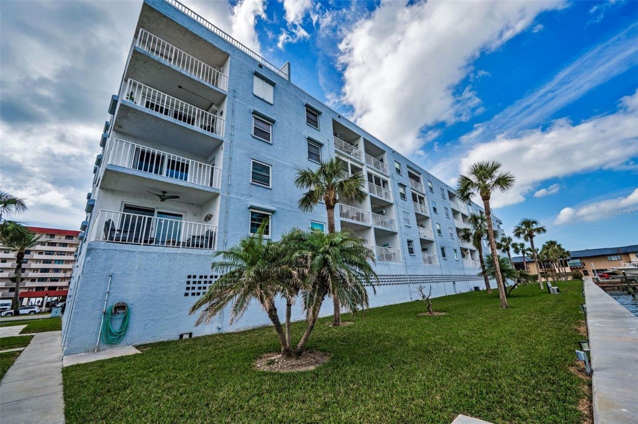 18325 Gulf Boulevard, Unit 308, Redington Shores, FL 33708 Photo