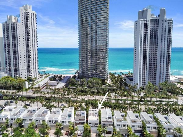 18985 Atlantic Blvd , Sunny Isles Beach, FL 33160