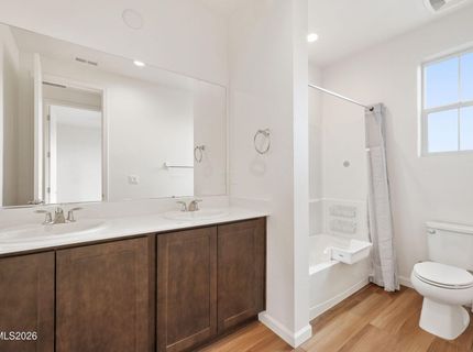 7724 Blue Earth Drive, Sparks, NV 89436 Photo