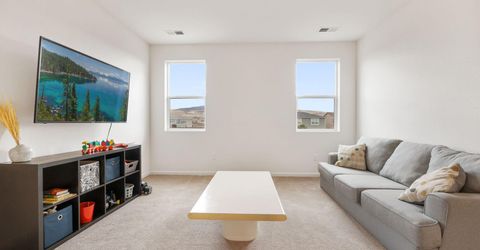 7724 Blue Earth Drive, Sparks, NV 89436 Photo