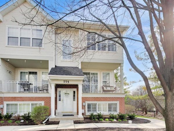 775 Pheasant Trail , St. Charles, IL 60174