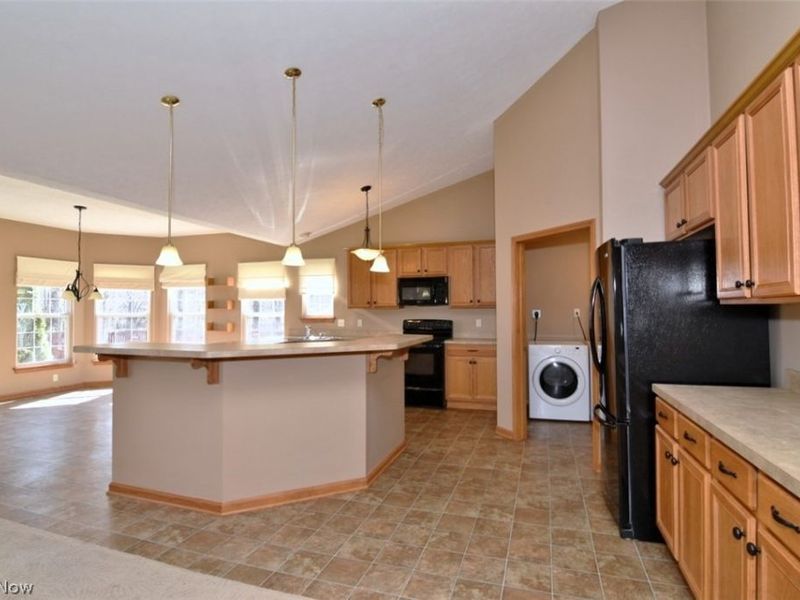 8337 Burlington Drive, North Ridgeville, OH 44039 Photo 11