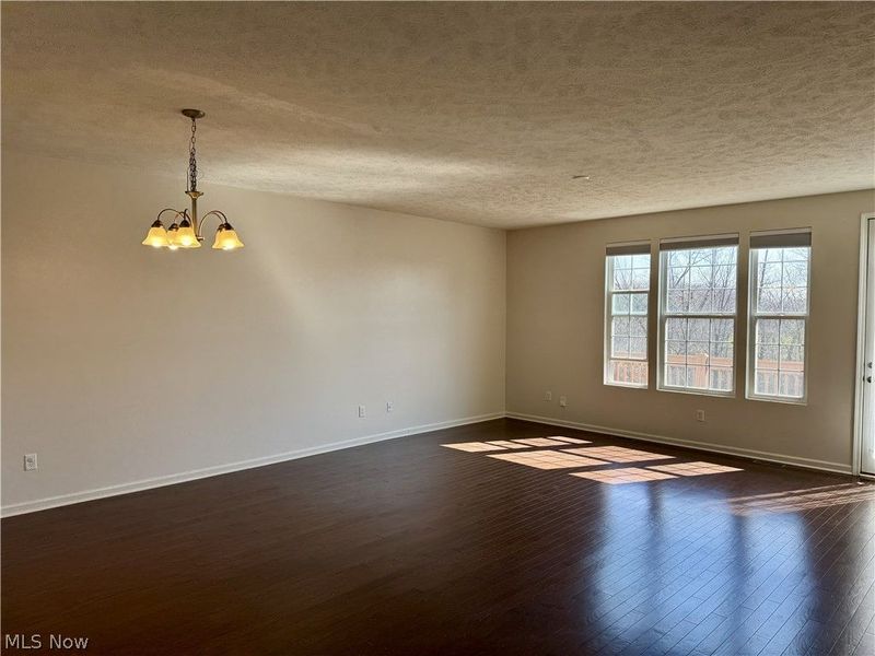 6648 Park Pointe Court, Pepper Pike, OH 44124 Photo 2