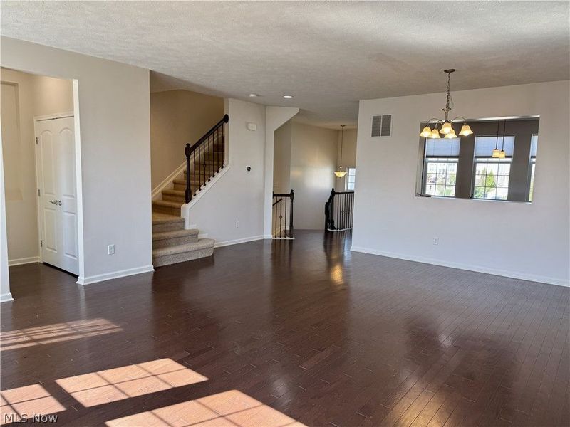 6648 Park Pointe Court, Pepper Pike, OH 44124 Photo 3