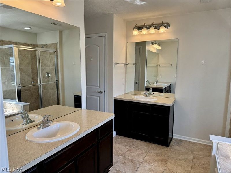 6648 Park Pointe Court, Pepper Pike, OH 44124 Photo 7