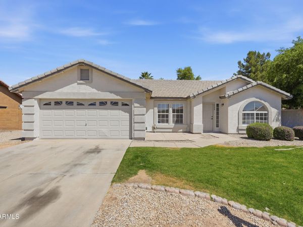 3596 E THORNTON Avenue, Gilbert, AZ 85297