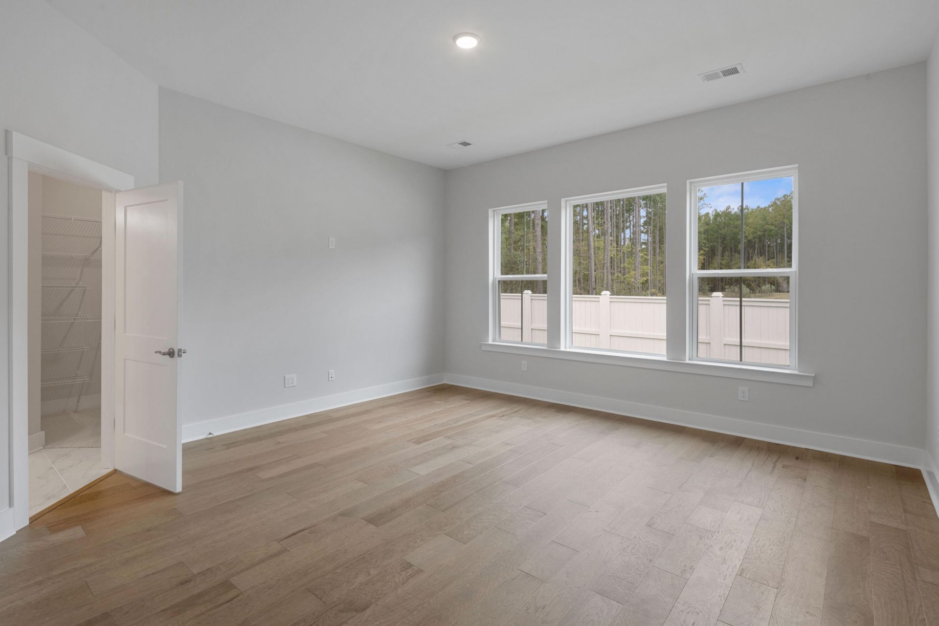 388 Brightside Trail Photo 15