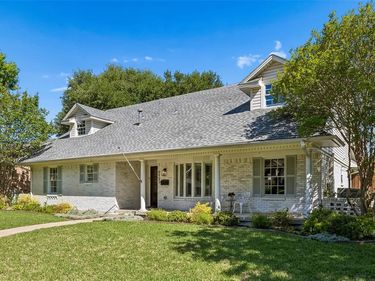 9933 Vistadale Drive, Dallas, TX 75238