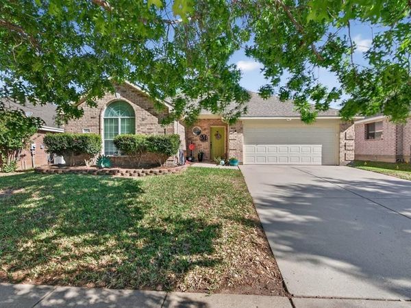 4504 Embercrest Lane, Fort Worth, TX 76123
