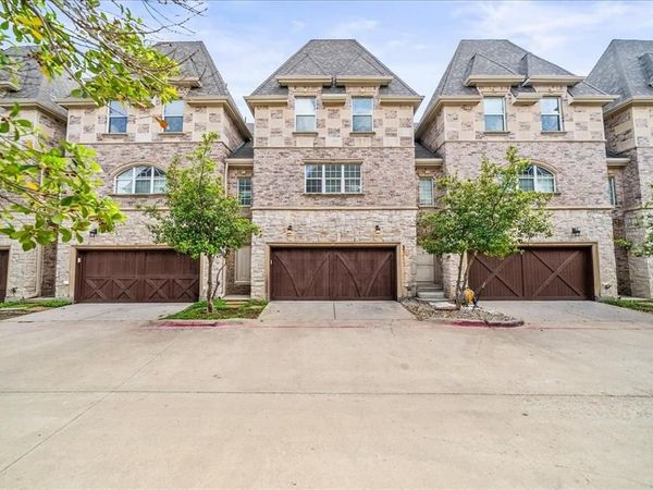 2700 Club Ridge Drive, Unit 34, Lewisville, TX 75067