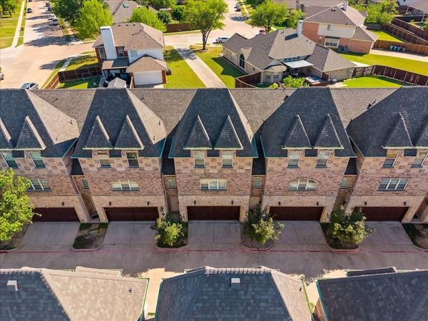 2700 Club Ridge Drive, Unit 34, Lewisville, TX 75067