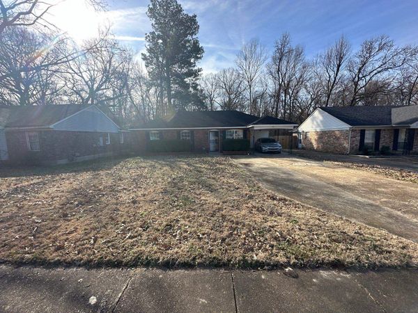 3151 MAPLE HILL DR, Memphis, TN 38118