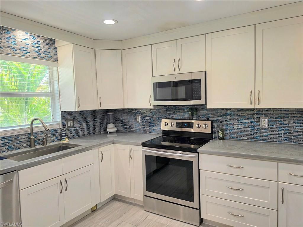 6777 Winkler Rd, Unit A 236, Fort Myers, FL 33919 Photo