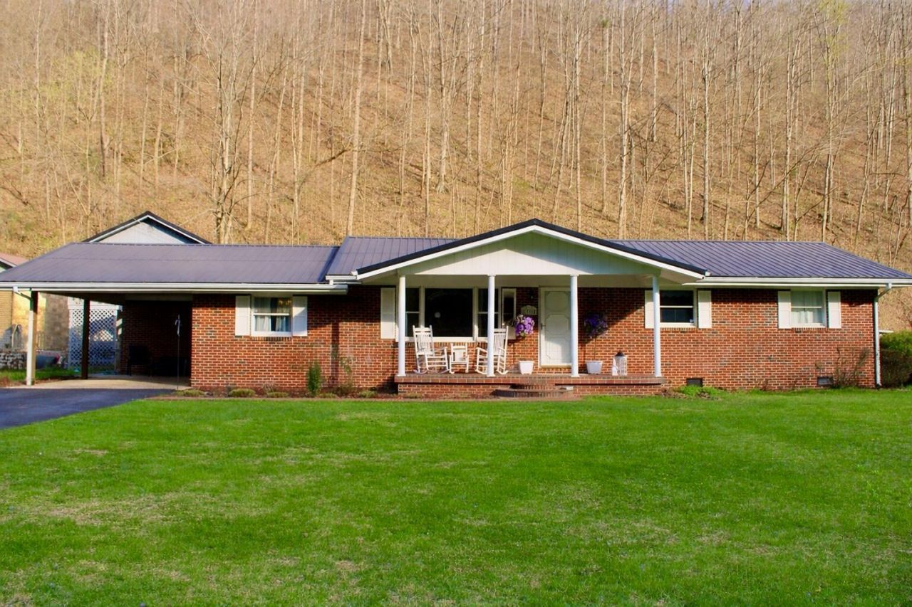 30 Amos Newsome Lane, Virgie, KY 41572 Main Photo