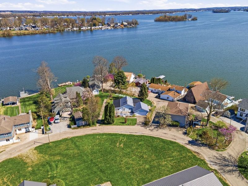 12176 Bright Street NE, Millersport, OH 43046 Photo 2