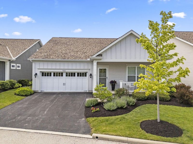 7652 Gateway Boulevard, Powell, OH 43065 Photo 1