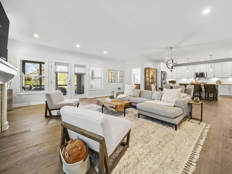 7652 Gateway Boulevard, Powell, OH 43065 Photo 13