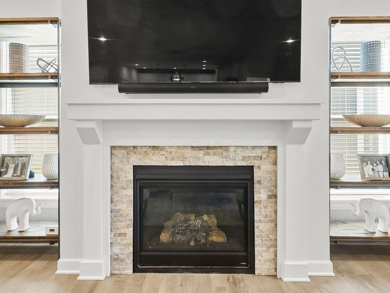 7652 Gateway Boulevard, Powell, OH 43065 Photo 16