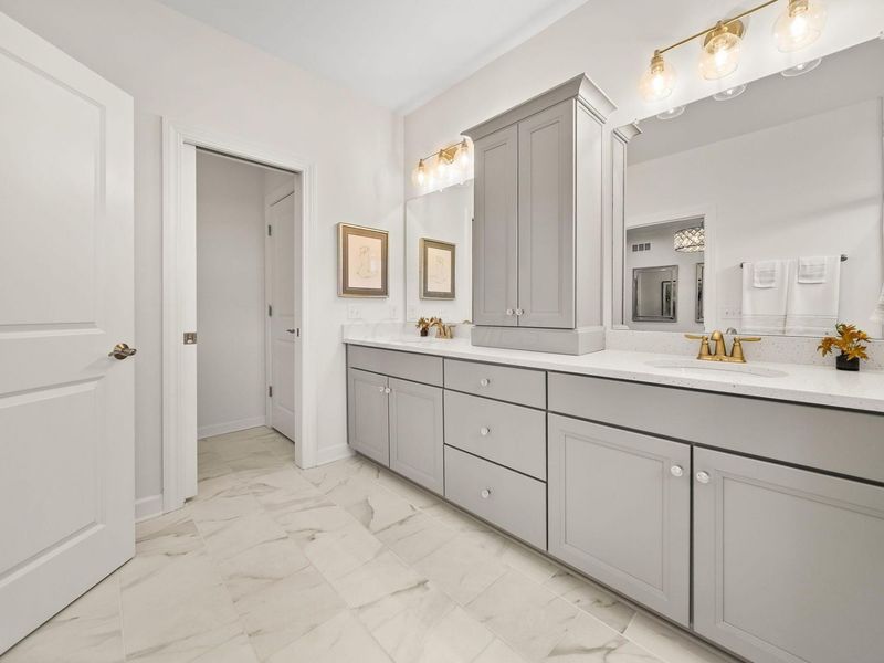 7652 Gateway Boulevard, Powell, OH 43065 Photo 21