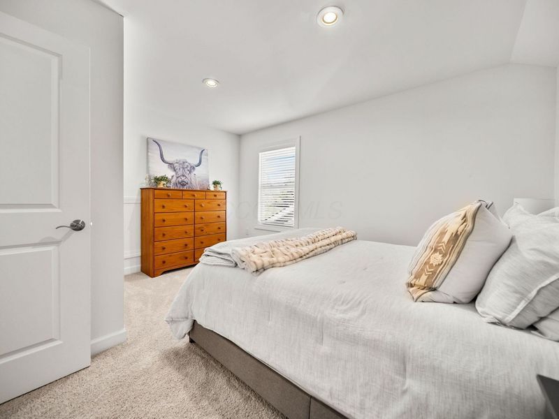 7652 Gateway Boulevard, Powell, OH 43065 Photo 37