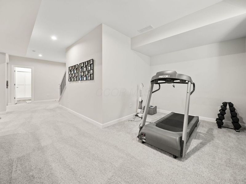 7652 Gateway Boulevard, Powell, OH 43065 Photo 47