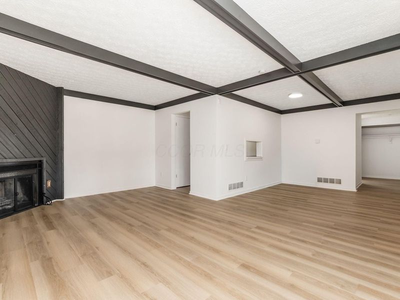 3230 Donalda Court , Columbus, OH 43231 Photo 11