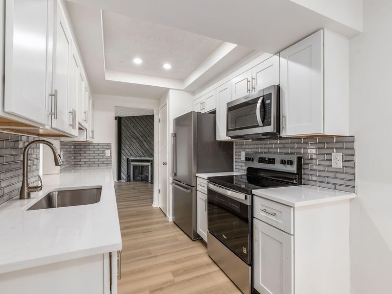 3230 Donalda Court , Columbus, OH 43231 Photo 17