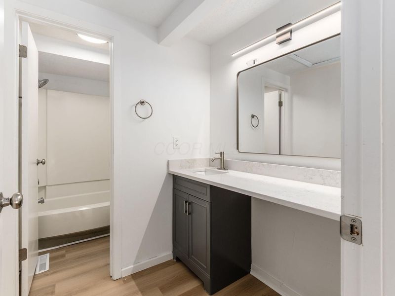 3230 Donalda Court , Columbus, OH 43231 Photo 29