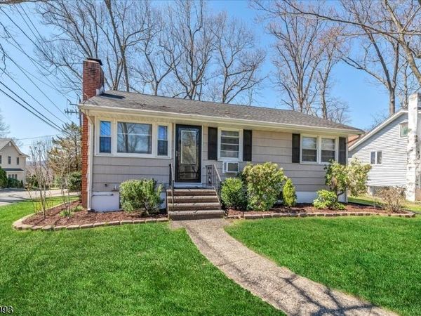 48 Oliver Pl, Ringwood, NJ 07456