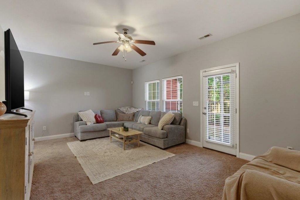 1782 Low Country Pl. Photo 4