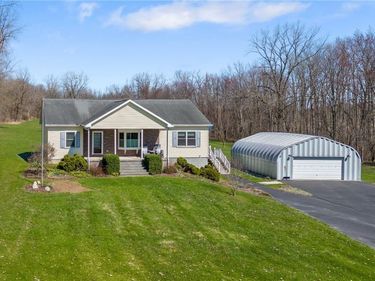 9883 Oneil Road, Port Byron, NY 13140