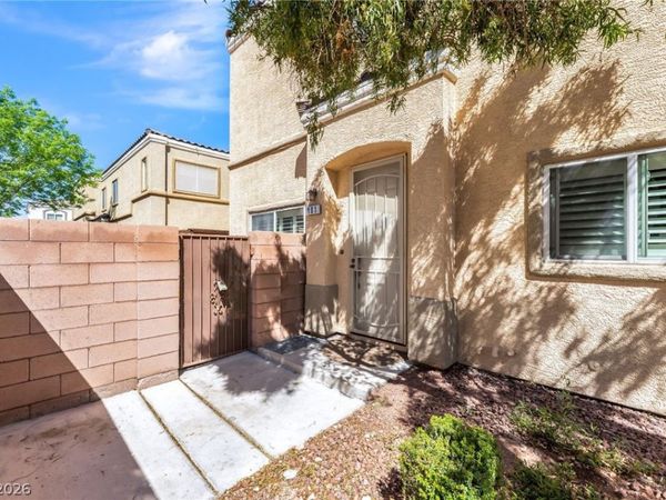 6317 Snap Ridge Street, Unit 101, North Las Vegas, NV 89081