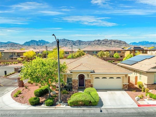 7811 SUGARLOAF PEAK Street, Las Vegas, NV 89166