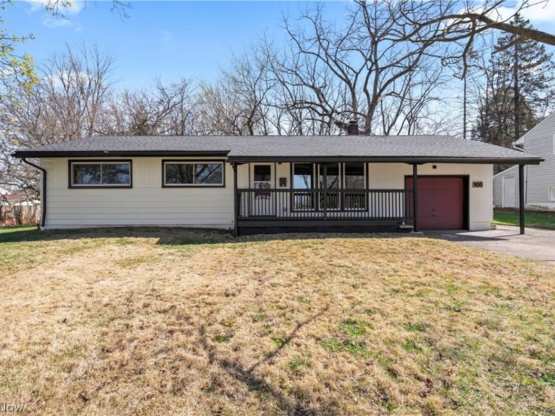 105 N Woodhill Drive, Amherst, OH 44001 Photo 1