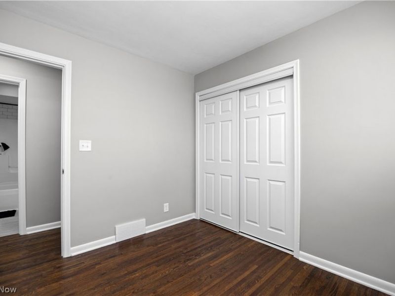 105 N Woodhill Drive, Amherst, OH 44001 Photo 17