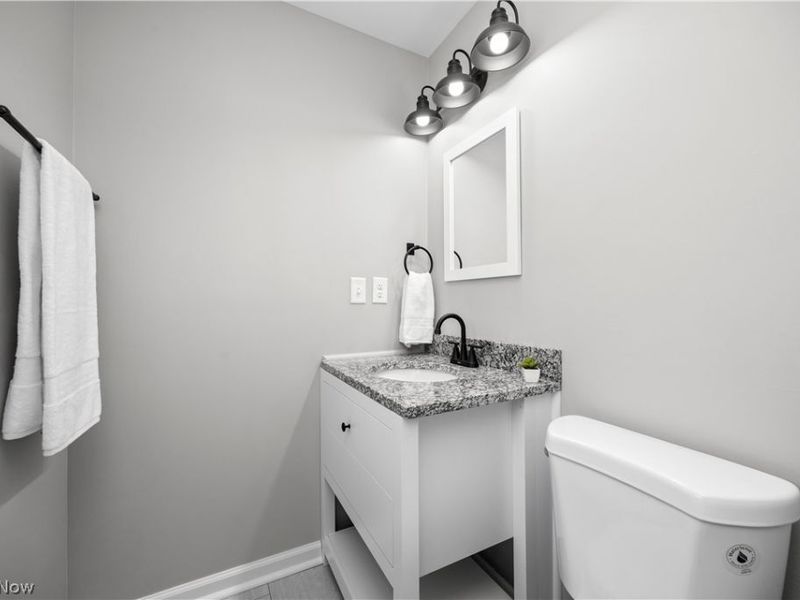 105 N Woodhill Drive, Amherst, OH 44001 Photo 21