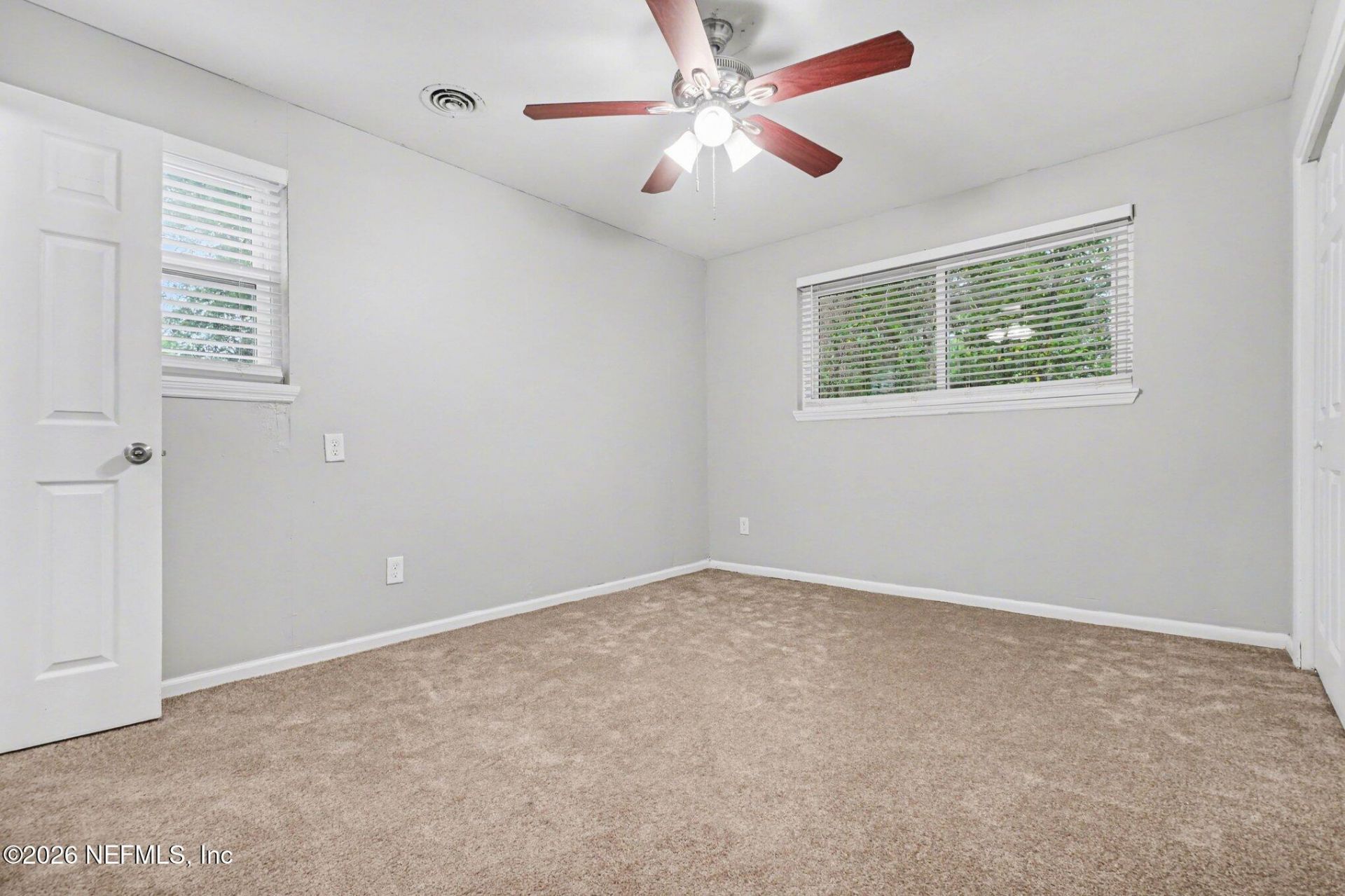 6889 Tom Thumb Drive, Jacksonville, FL 32210 Photo