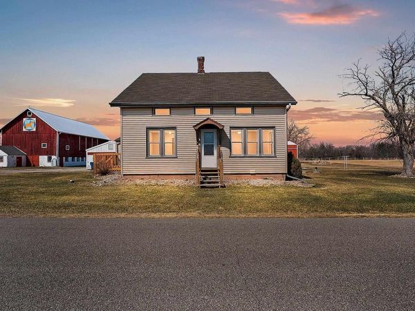 W444 CARLSON LANE, Oconto Falls, WI 54154