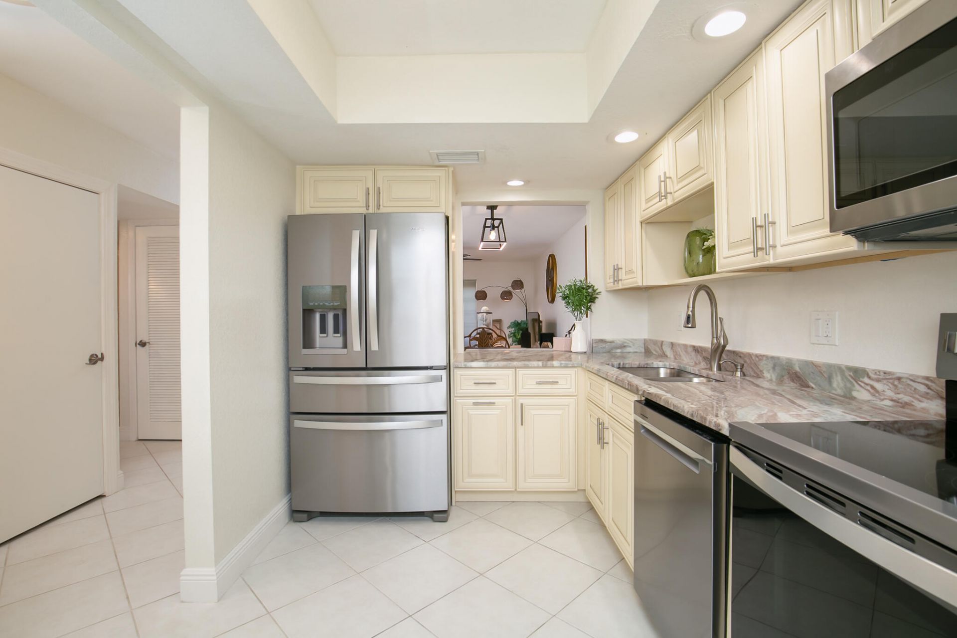 1225 Carlton Court, Unit 205, Fort Pierce, FL 34949 Photo